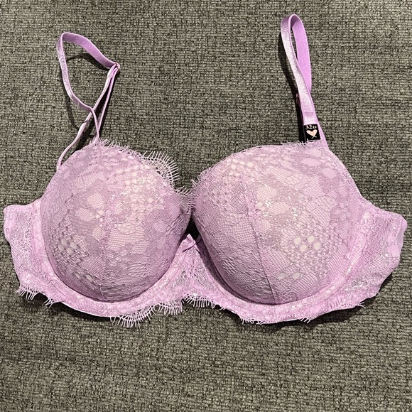 Victoria's Secret Other - Victoria Secret Dream Angels Lace-Cup Demi Bra